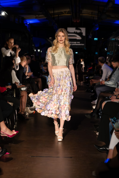 Oberteil Juli, Rock Juliane Frühling